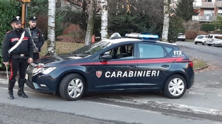 STRAMBINO - Si arrampica in casa dell'ex fidanzata e la morde: 33enne arrestato dai carabinieri