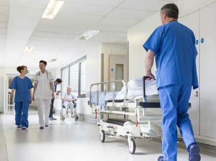 CORONAVIRUS - Gli infermieri lanciano l'allarme: «Siamo carne da macello»