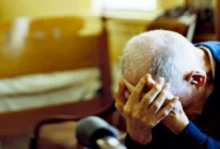 CASTELLAMONTE - Soldi radioattivi: anziano derubato della pensione