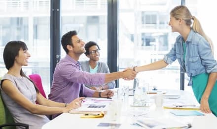 LAVORO - Tirocini retribuiti sul commercio estero con il progetto Yes!Lavoro