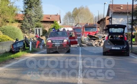LOMBARDORE - Spaventoso scontro frontale sulla provinciale 267: tre persone ferite - FOTO