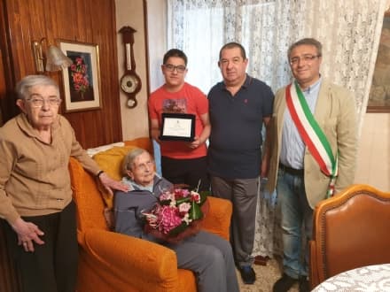 CASTELLAMONTE - 100 candeline sulla torta di Teresa Nigra