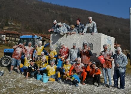 CHIAVERANO - Grande successo per la «battaglia dei tomini»