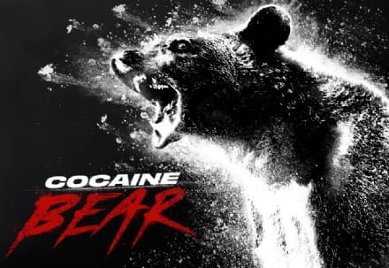 CINEMA – L’orso assassino (e cocainomane)