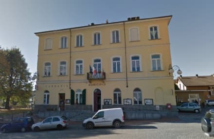 RUEGLIO - Richiedente asilo minaccia e insulta la sindaca del paese