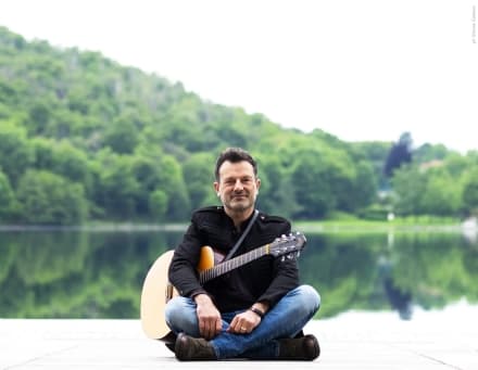 MUSICA - Esce Oxy Bar e il nuovo singolo di Fabrizio Zanotti ci porta in India - VIDEO