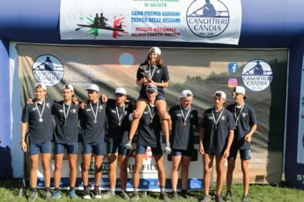 CANDIA CANAVESE - L'equipaggio dell'otto della 2010 Canottieri Candia è campione d'Italia - FOTO