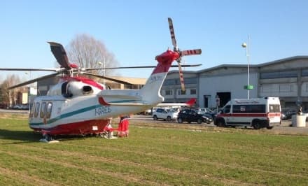 COLLERETTO - Incidente auto contro moto: un giovane ferito