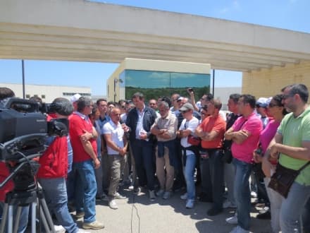 IVREA - Crisi industriale: il M5S al fianco dei lavoratori