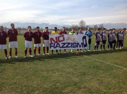CALCIO - La Mappanese dice "No al razzismo e alla violenza" - VIDEO