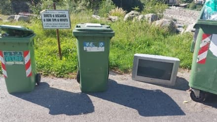 RONCO CANAVESE - Continuano gli abbandoni di rifiuti. Il Comune: «Aiutateci a trovare i colpevoli»