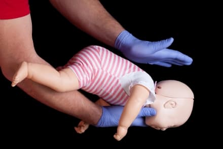 IVREA - Impariamo dai medici le manovre per salvare un bambino