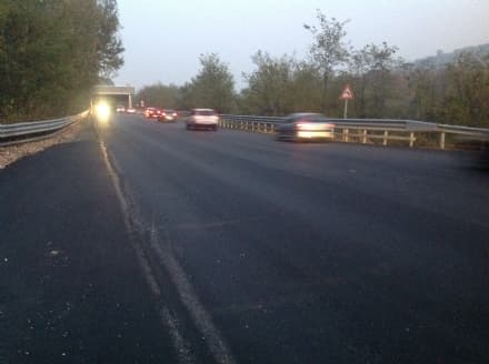 CANAVESE - Pedemontana pericolosa: nessuno ha fatto le strisce...