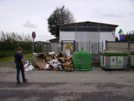 OZEGNA - Operaio pestato davanti al pub: altre due condanne