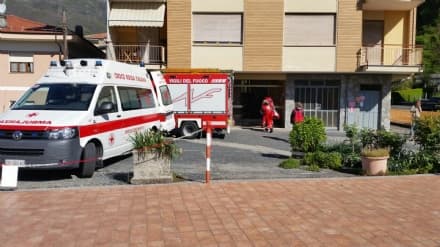 PONT CANAVESE - Donna colta da malore in casa: è grave