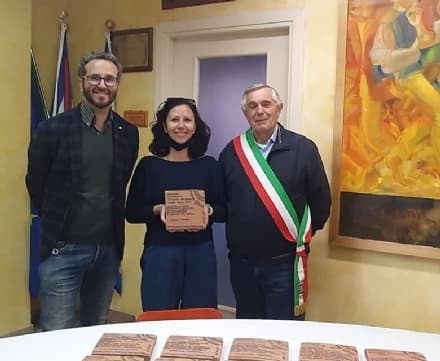 TORRE - Le mattonelle di «Inciampare nella cultura» approdano in paese - FOTO