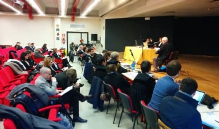 IL PROCESSO - Amianto all'Olivetti: «Nessuno degli operai morti si è ammalato a Ivrea»