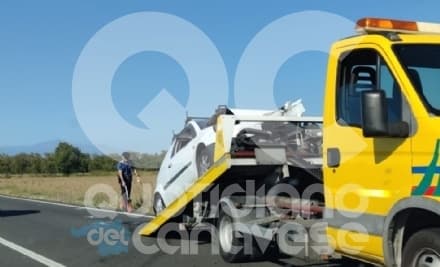 RIVAROLO-BOSCONERO - Scontro tra due auto sulla statale 460