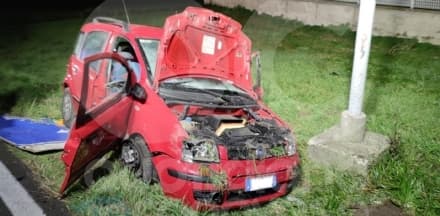 RIVAROLO-BOSCONERO - Schianto sulla 460: auto finisce fuori strada, traffico in tilt - FOTO e VIDEO