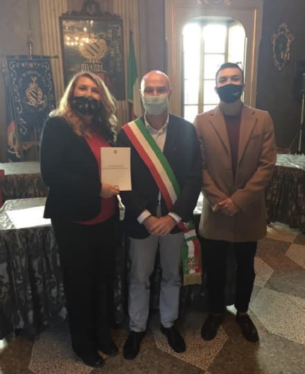 RIVAROLO CANAVESE - Mamma e figlio nuovi cittadini italiani