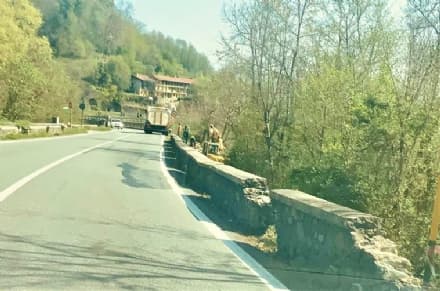 PONTE PRETI - Sicurezza stradale: partono i lavori per i nuovi guard-rail. Esulta Bozzello