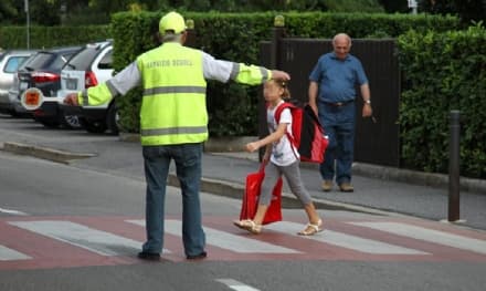 FRONT CANAVESE - Si cercano nonni civici per accompagnare i bimbi a scuola
