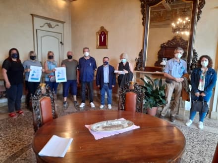 VALPERGA - Presentato al Castello il progetto di volontariato Mai più soli