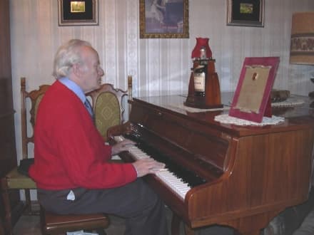 RIVAROLO - Città in lutto per la scomparsa del maestro Miglietti