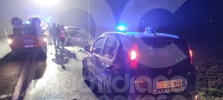 FELETTO - Frontale sulla 460: due auto distrutte. I feriti di Bosconero e Cuorgnè trasportati all'ospedale di Ciriè - FOTO e VIDEO