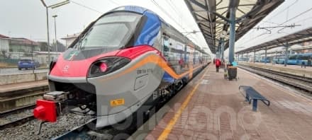 FERROVIA CANAVESANA - I pendolari contro l'aumento del prezzo dei biglietti: «Rincari notevoli e senza preavviso»