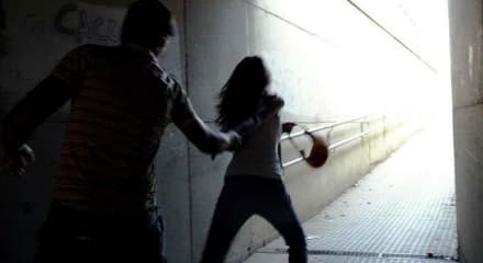 IVREA - Molestie a due ragazze di 14 anni: i sospetti della polizia su un 25enne italiano residente in città