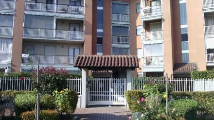 BORGARO - Pensionato picchiato e rapinato dai ladri in casa propria