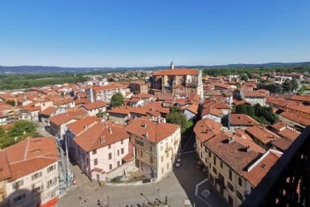 STRAMBINO - Muore a soli 34 anni: paese in lacrime per la giovane mamma