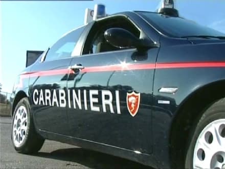 STRAMBINO - Lanciano le pietre contro gli anziani della casa di riposo