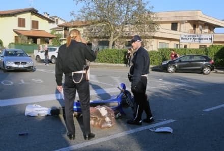 IVREA - Grave incidente: giovane motociclista in prognosi riservata dopo lo scontro - FOTO