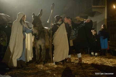 FRASSINETTO - A Natale rivive la magia del presepe vivente