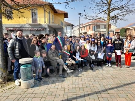 VOLPIANO - Inaugurate le panchine della legalità - FOTO e VIDEO