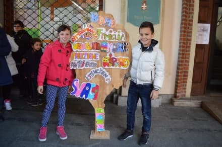 CASELLE - I ragazzi celebrano i diritti dell'infanzia - FOTO