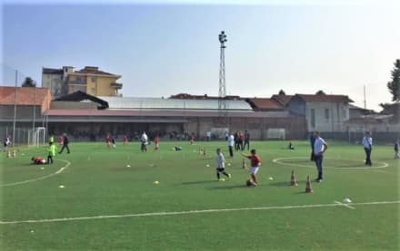 RIVAROLO - Campo sportivo di via Merlo fuori uso, dal Comune nessuna risposta: la Rivarolese pronta a «emigrare» altrove
