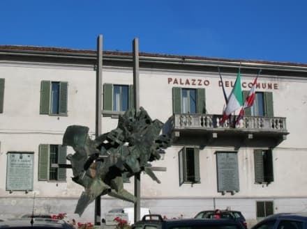 CUORGNE' - Emergenza casa: un confronto in Canavese