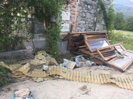 CUORGNE' - #taggailmaiale funziona: individuati gli autori dello scarico abusivo al Ponte Vecchio