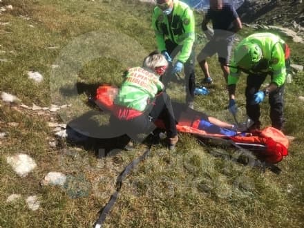CERESOLE REALE - 57enne di Rivarolo infortunata ai laghi delle Losere: intervento del soccorso alpino