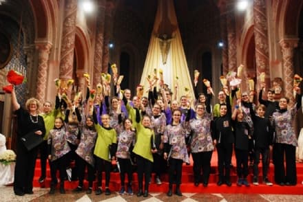 CASTELLAMONTE - Grande successo per i coristi del gruppo «Canto Leggero» - FOTO