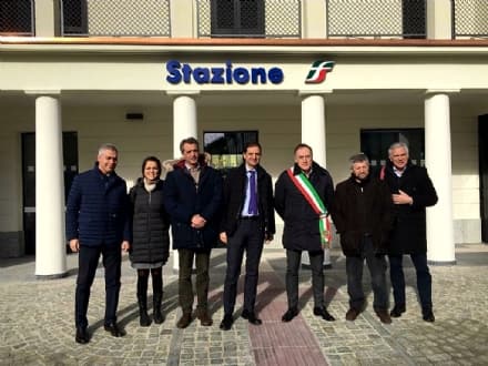 CANAVESANA - Taglio del nastro per la nuova stazione di Settimo