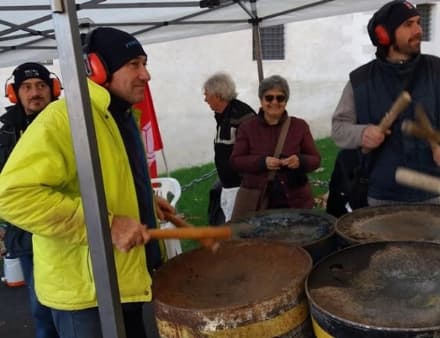 PARELLA-IVREA - Sono ancora senza stipendio i lavoratori della Mgc