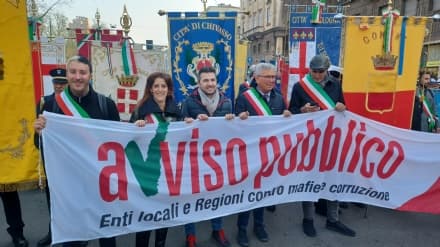 CHIVASSO - Amministratori in corteo a Milano contro la mafia