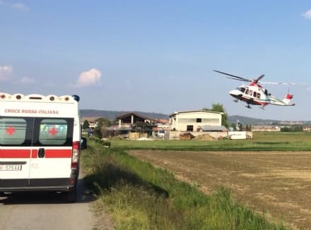 BUSANO - Paese in ansia per il vicesindaco, ferito in un incidente sul lavoro a Salassa. E' in prognosi riservata al Cto
