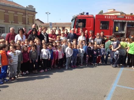 CASTELLAMONTE - Studenti pompieri per un giorno - FOTO e VIDEO