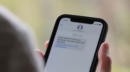CANAVESE - Truffa del «conto postale bloccato»: attenzione agli sms che rubano dati e soldi
