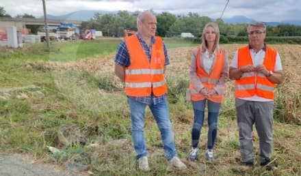 CASTELLAMONTE - Rotonda di Sant'Antonio, ruspe già al lavoro: sopralluogo di sindaco e vice - FOTO e VIDEO